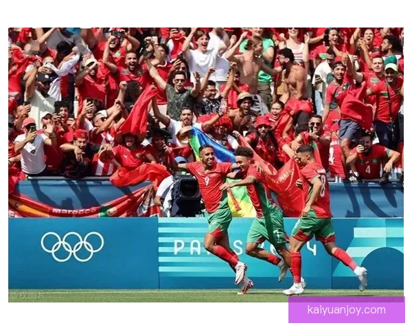 2026足球世界杯:全球盛宴迎来历史性扩军新篇章,球迷热情高涨 2026足球世界杯:全球盛宴迎来历史性扩军新篇章,球迷热情高涨